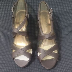 Kelly & Katie Women's Heels in Gray Sparkle Size 7 New Without Box